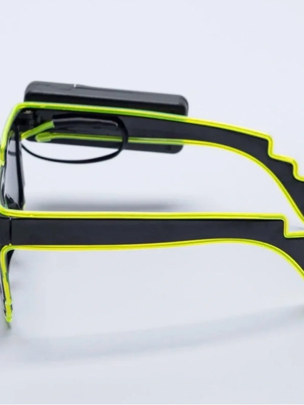 Brand New, Glasses Neon Party Mode DJ Glowing Light Wireless Light Up, Green